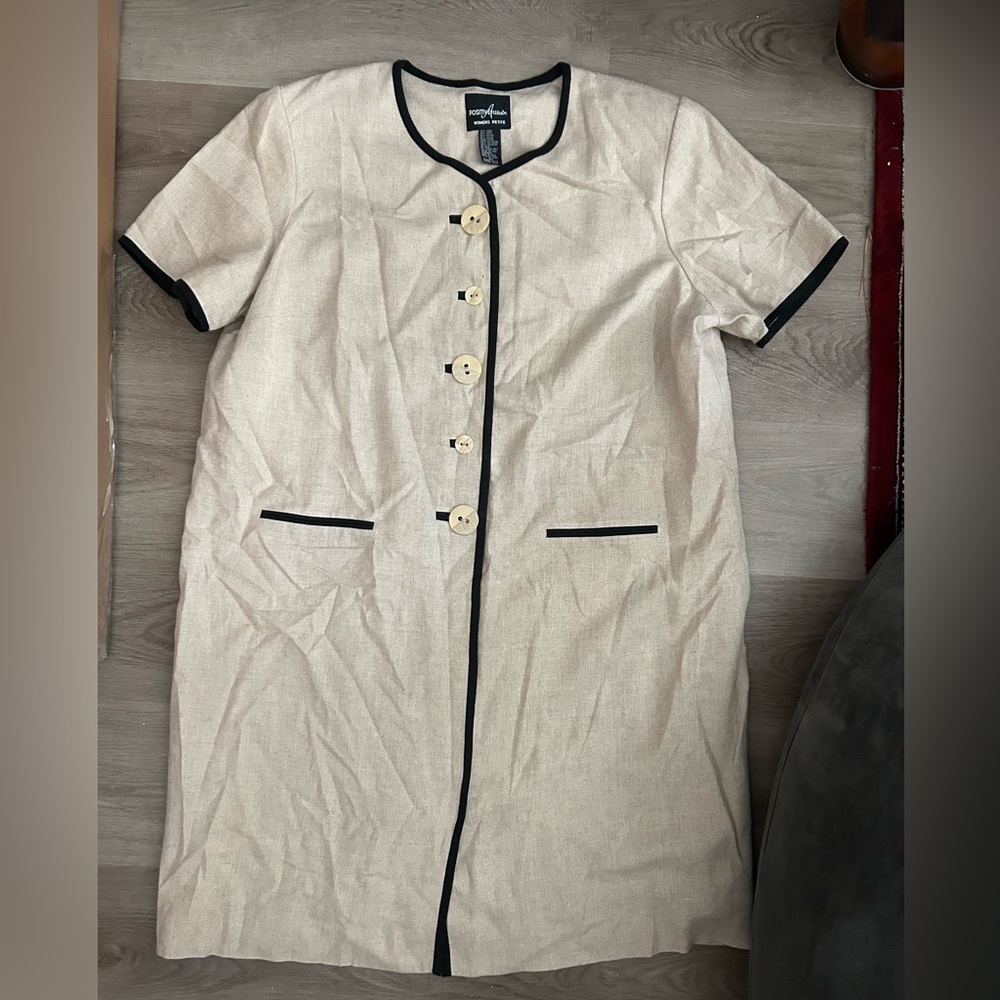 Vintage Positive Attitude Neutral Linen-Blend Top with Black Trim